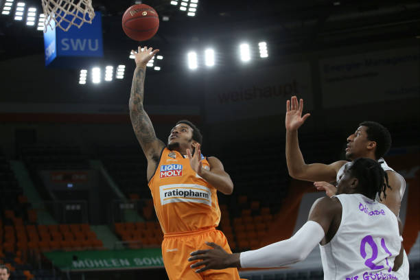 决定胜负的 决定胜负的