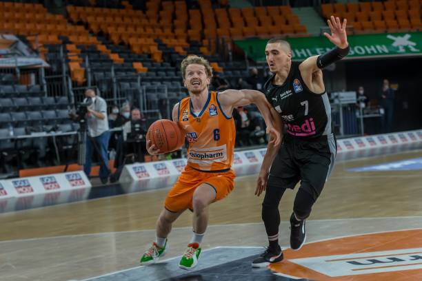 线队激烈的 线队激烈的